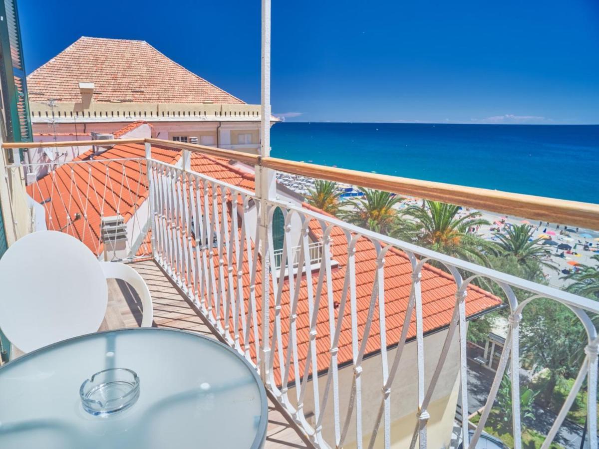 Hotel Medusa Finale Ligure Exterior foto